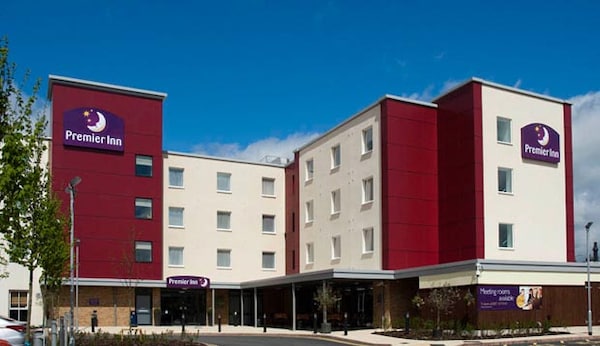 Premier Inn Bristol Cribbs Causeway