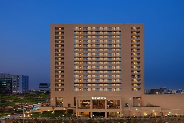 Hotel OYO 7571 Madhapur, Hyderabad, India - www.trivago.in