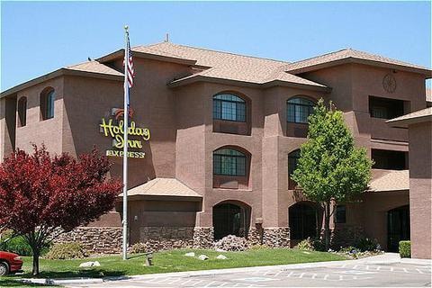 Holiday Inn Express & Suites - Roswell, an IHG Hotel