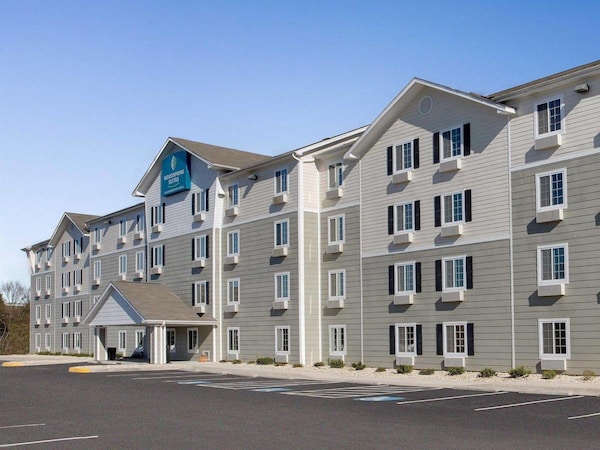WoodSpring Suites Richmond Colonial Heights Fort Gregg-Adams