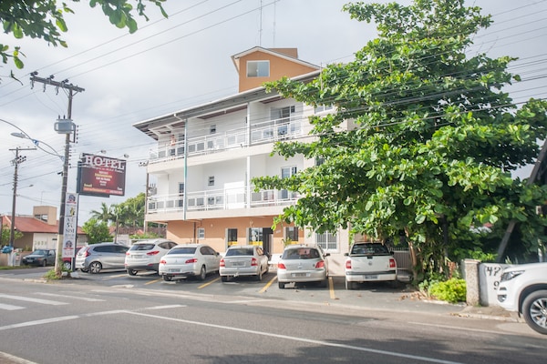 Hotel Penha SC