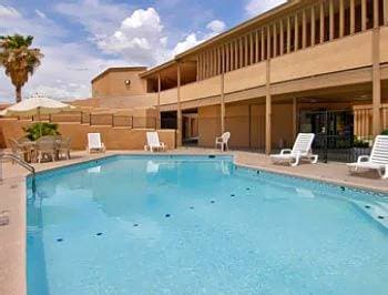 Days Inn and Suites Tucson AZ