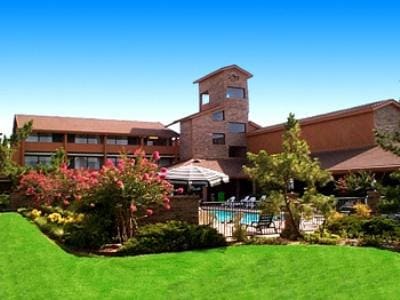Best Western Saddleback Inn