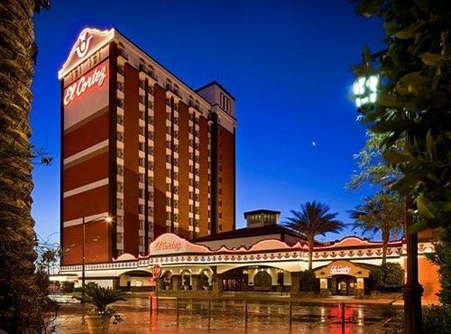 Las Vegas Hotels  Find & compare great deals on trivago