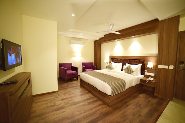 Hotel Amber Rudrapur