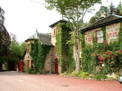 Hotel Loch Ness Lodge