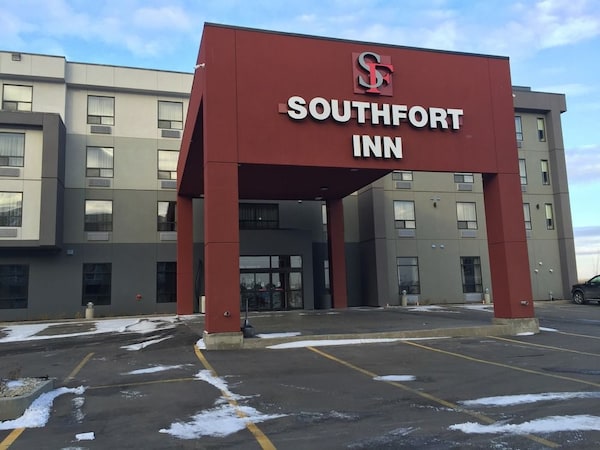 Southfort Inn