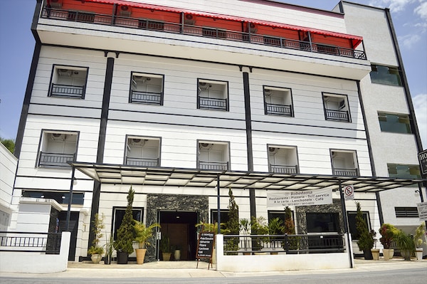 Hotel Rohedama