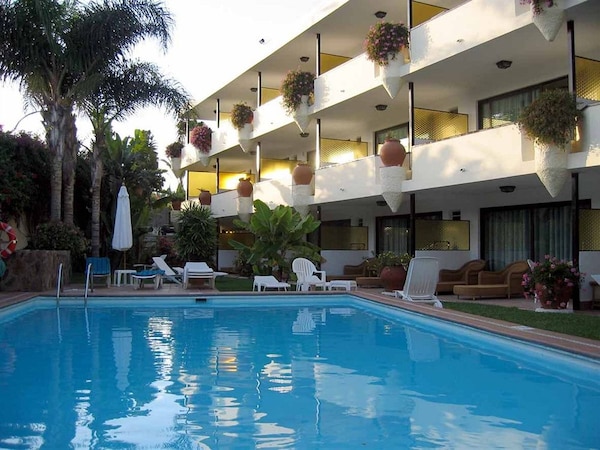 Vip Apartamentos Nogal- Adults Only