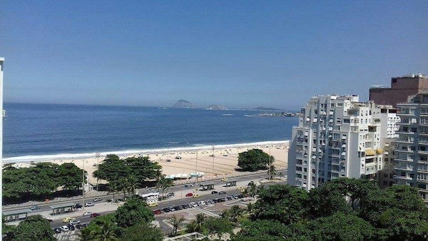 Lindo Praia De Copacabana