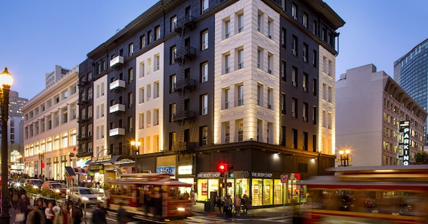 Hilton San Francisco Union Square Review: What To REALLY Expect If