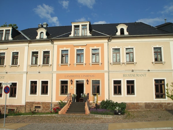 Landhotel Lindenau