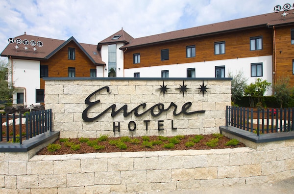 Encore Hotel