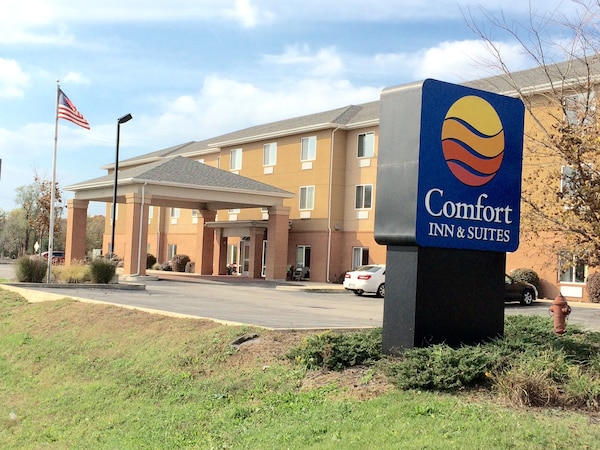 Comfort Inn & Suites Porter