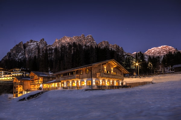 Dolomiti Lodge Alverà