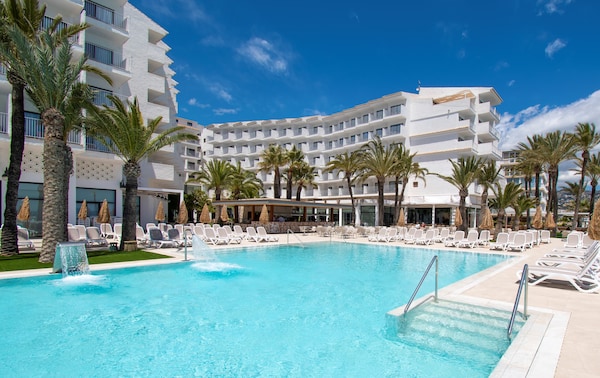Circuito spa privado en Benidorm para dos en el hotel Sandos Monaco****