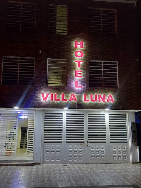 Hotel Villa Luna