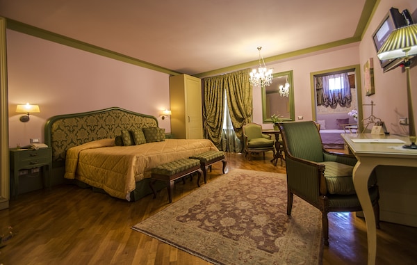 Hotel San Luca Palace