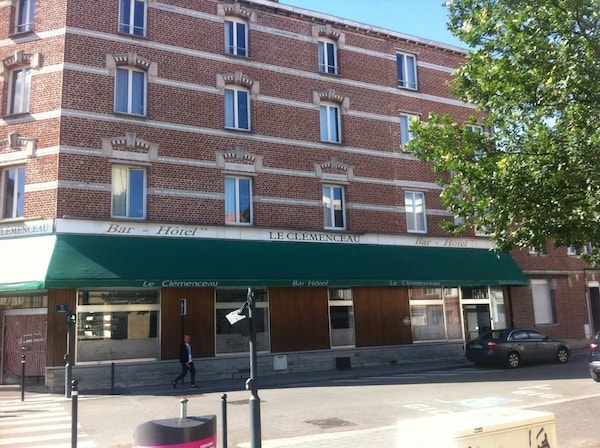 Le Clemenceau Hotel Et Appart'Hotel & Restaurant Gare Sncf Centre Ville