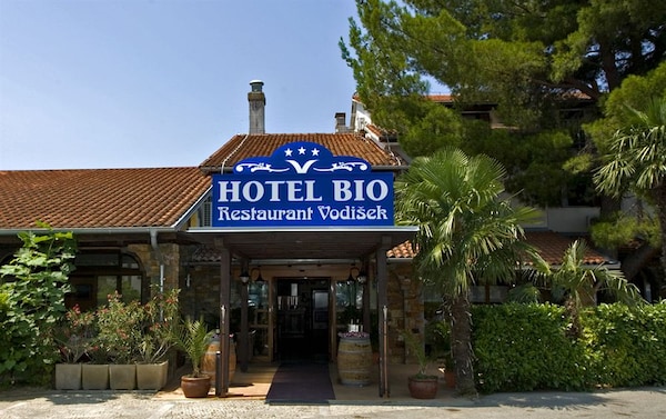 Hotel Bio