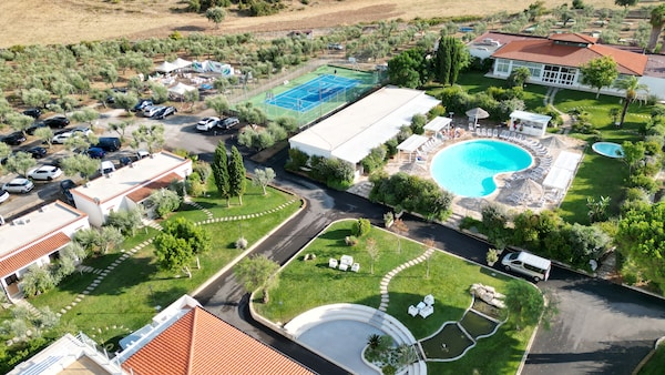 Hotel Le Ginestre Family & Wellness