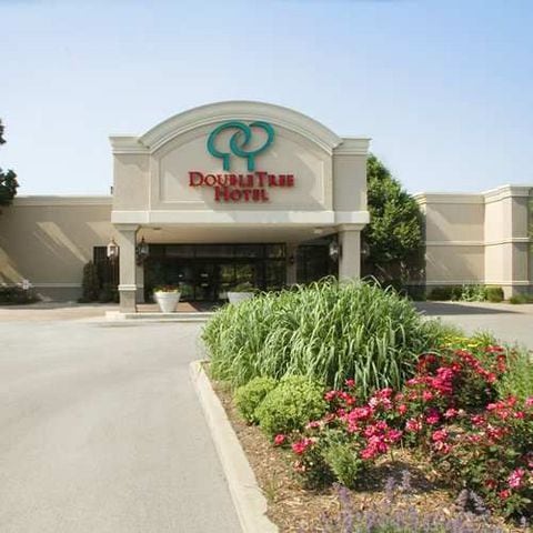 DoubleTree by Hilton Hotel Chicago Alsip