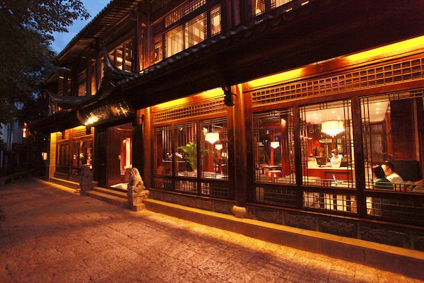Jun Bo Xuan Boutique Hotel