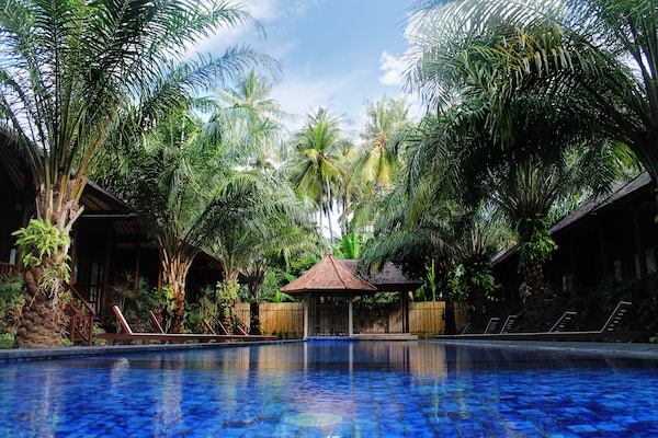 Coconut Resort