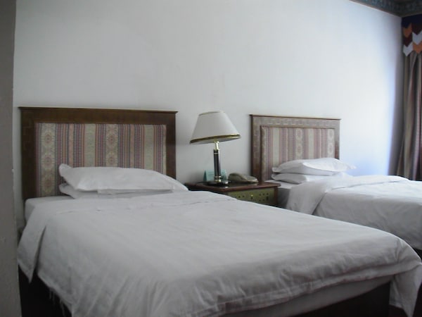 Jiuzhaigou Grand Hotel