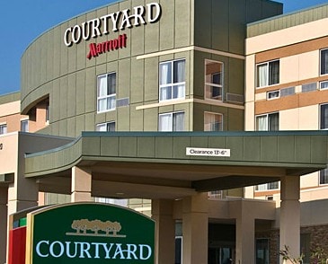 Courtyard Mankato Hotel & Event Center