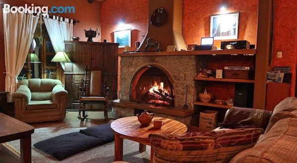 The Lazy Dog Inn a Mountain Lodge