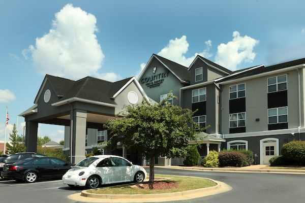 Country Inn & Suites by Radisson, Columbus (Fort Benning), GA