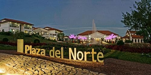 Plaza Del Norte And Convention Center