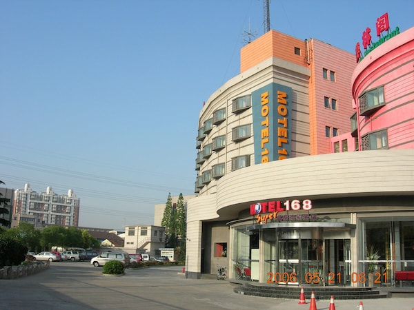 Motel 168 (Shanghai Daduhe Road)
