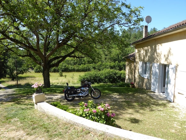 Holiday Home In The Perigord In A Beautiful Countryside