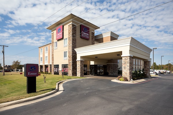 Comfort Suites Jonesboro University Area