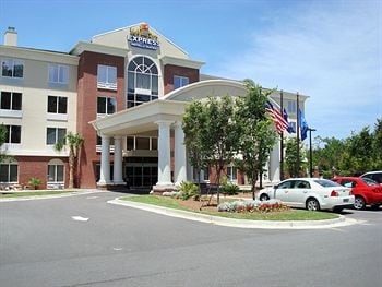 Holiday Inn Express Hotel & Suites Charleston - North, An Ihg Hotel