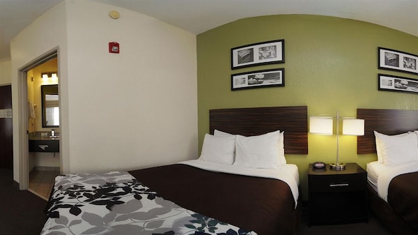 Sleep Inn & Suites Jacksonville Near Camp Lejeune
