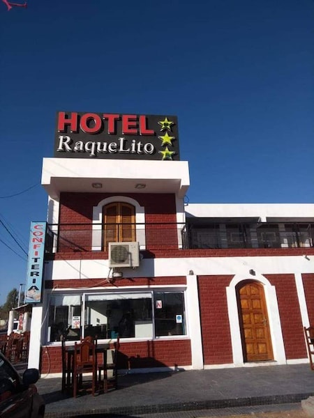 Hotel Raquelito