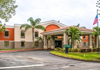 Comfort Suites Fort Myers Airport