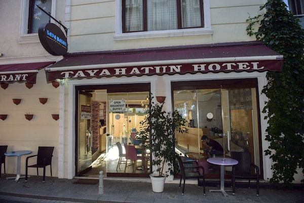 Hotel Taya Hatun