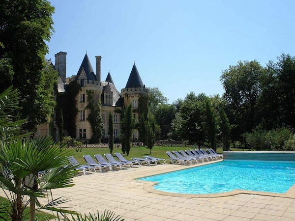 Hotel Chateau Golf Des Sept Tours