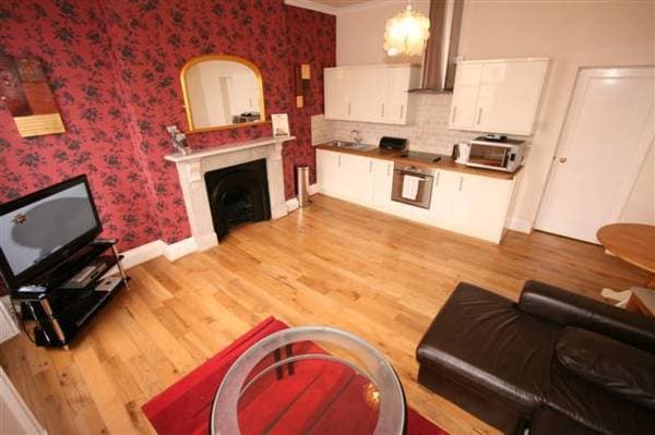 Albion Street Serviced Apartments