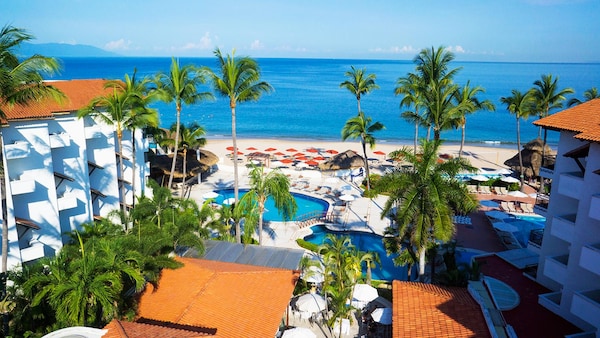 Buenaventura Grand Hotel & Great Moments - All Inclusive