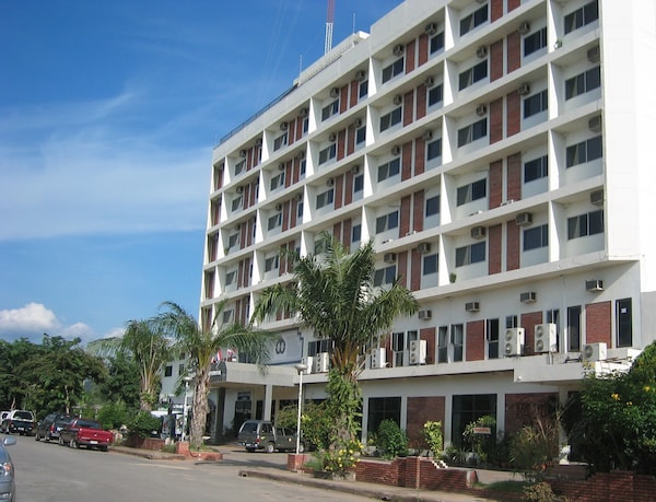 Pinnacle Satun Hotel