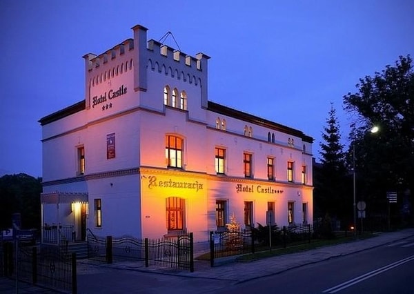 Hotel i Restauracja Castle