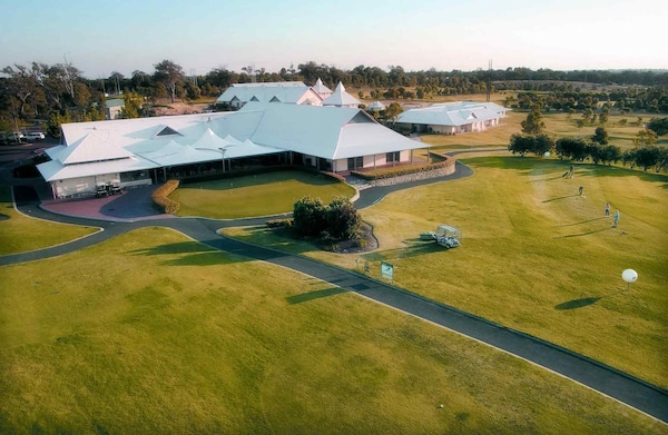 Mercure Bunbury Sanctuary Golf Resort