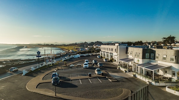 Hotel White Sands