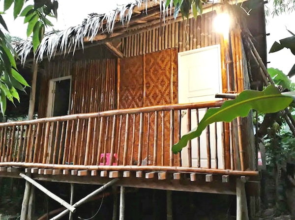 Coco Bamboo Lodge