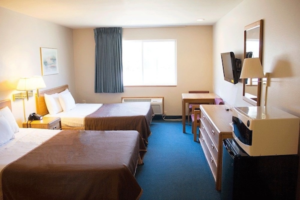Sleep Inn & Suites Lake Delton-Wisconsin Dells Newly Renovated 2024